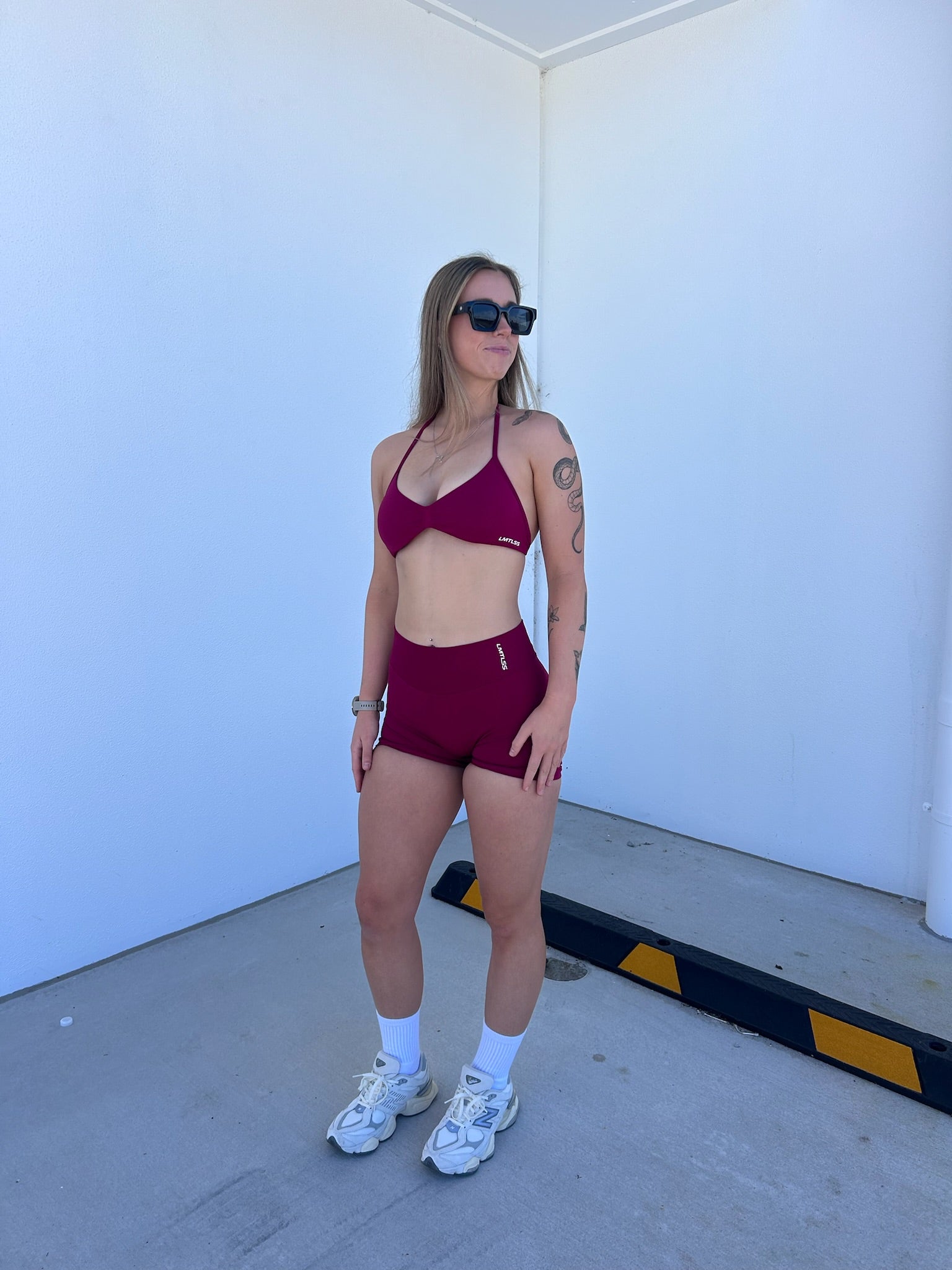 Seamless Set - Red Wine